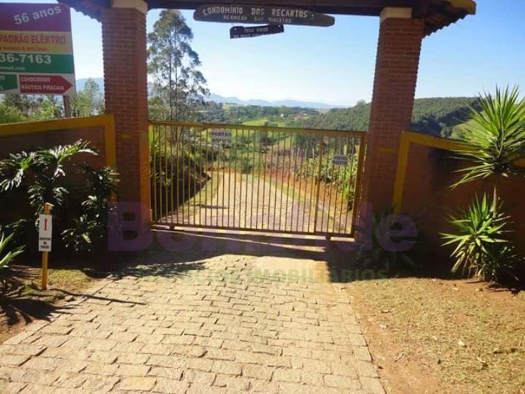 Terreno à venda no Recanto dos Pássaros: 