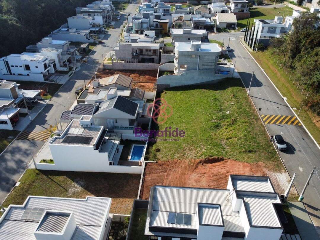 Terreno à venda no Jardim Gramadão I: 