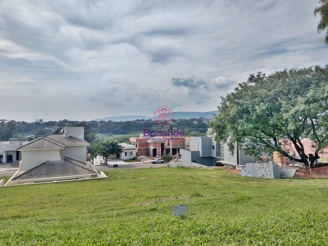 Terreno à venda no Chácara do Pinhal: 