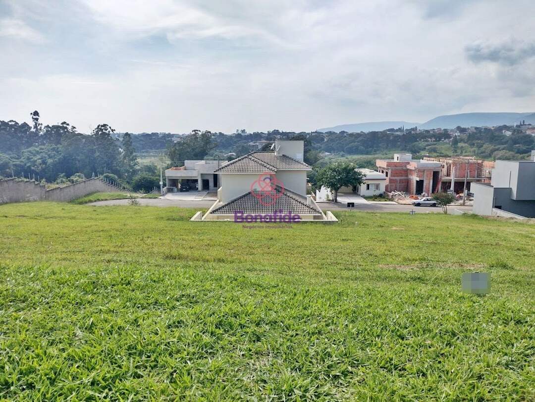 Terreno à venda no Chácara do Pinhal: 