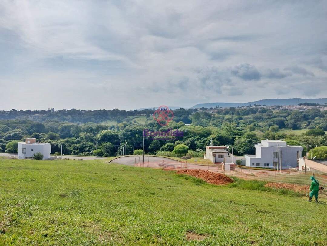 Terreno à venda no Chácara do Pinhal: 