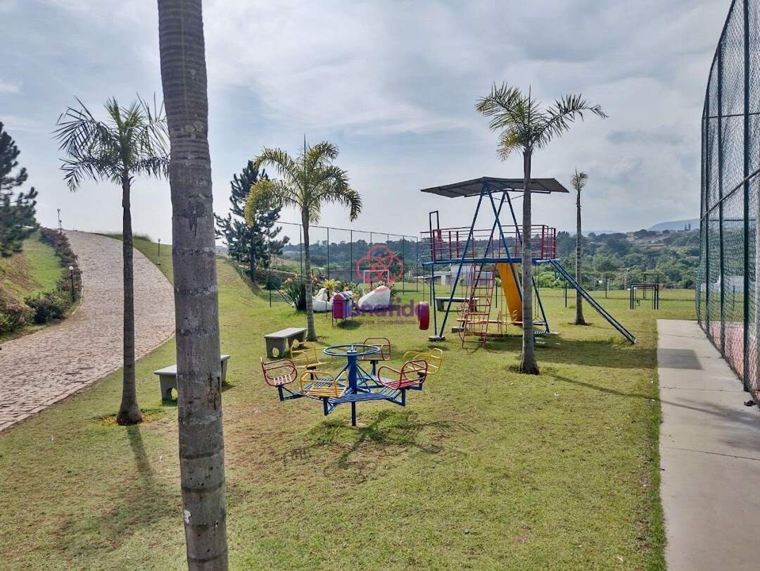 Terreno à venda no Chácara do Pinhal: 