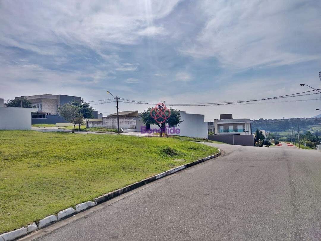 Terreno à venda no Chácara do Pinhal: 