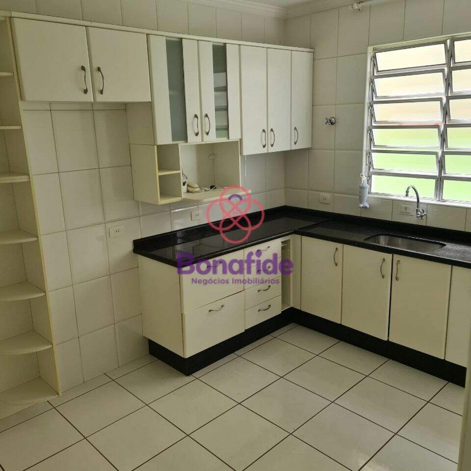 Casa à venda no Jardim Martins: 