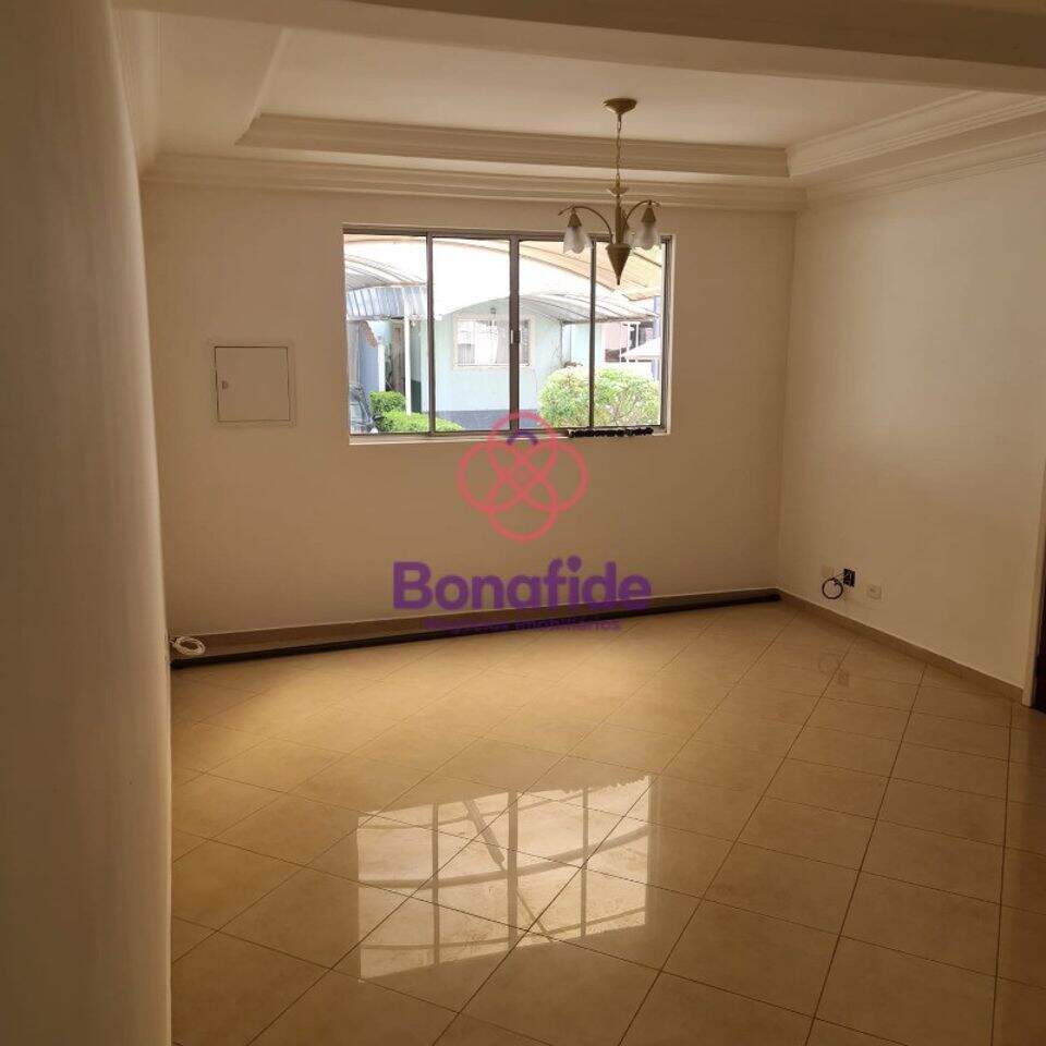 Casa à venda no Jardim Martins: 