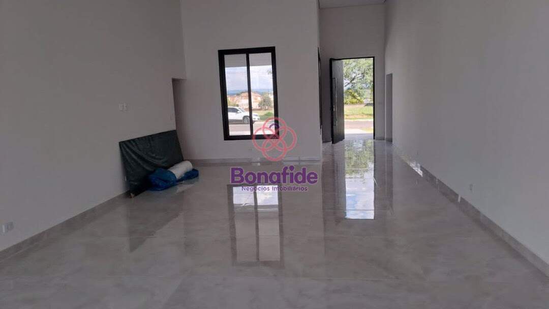 Casa à venda no Parque Village Castelo: 