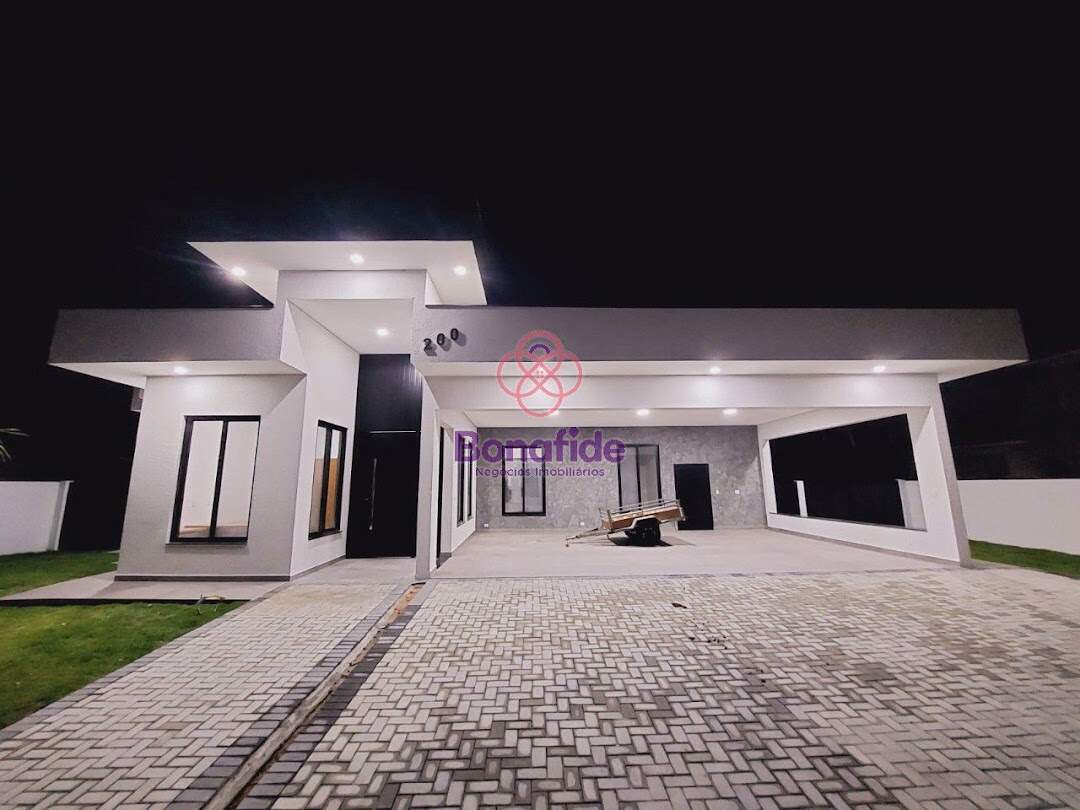 Casa à venda no Parque Village Castelo: 