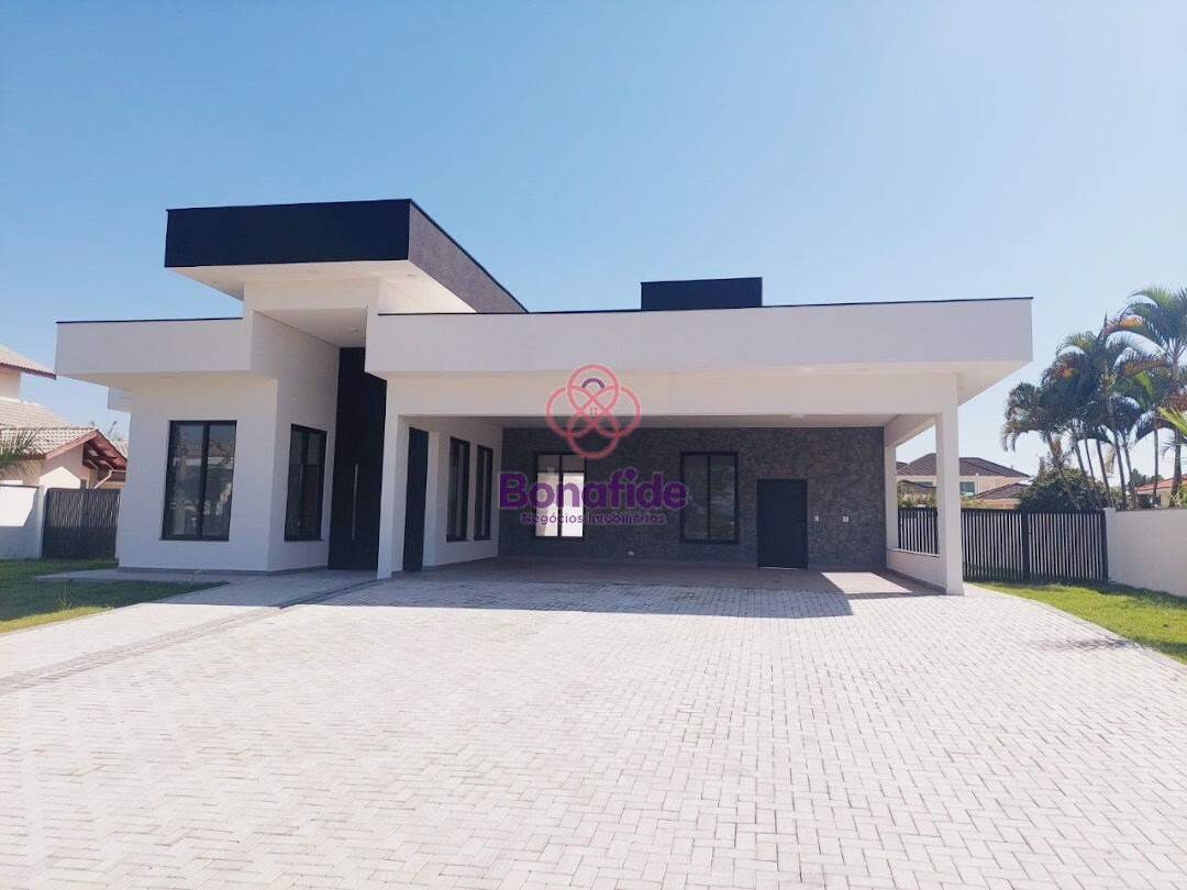 Casa à venda no Parque Village Castelo: 