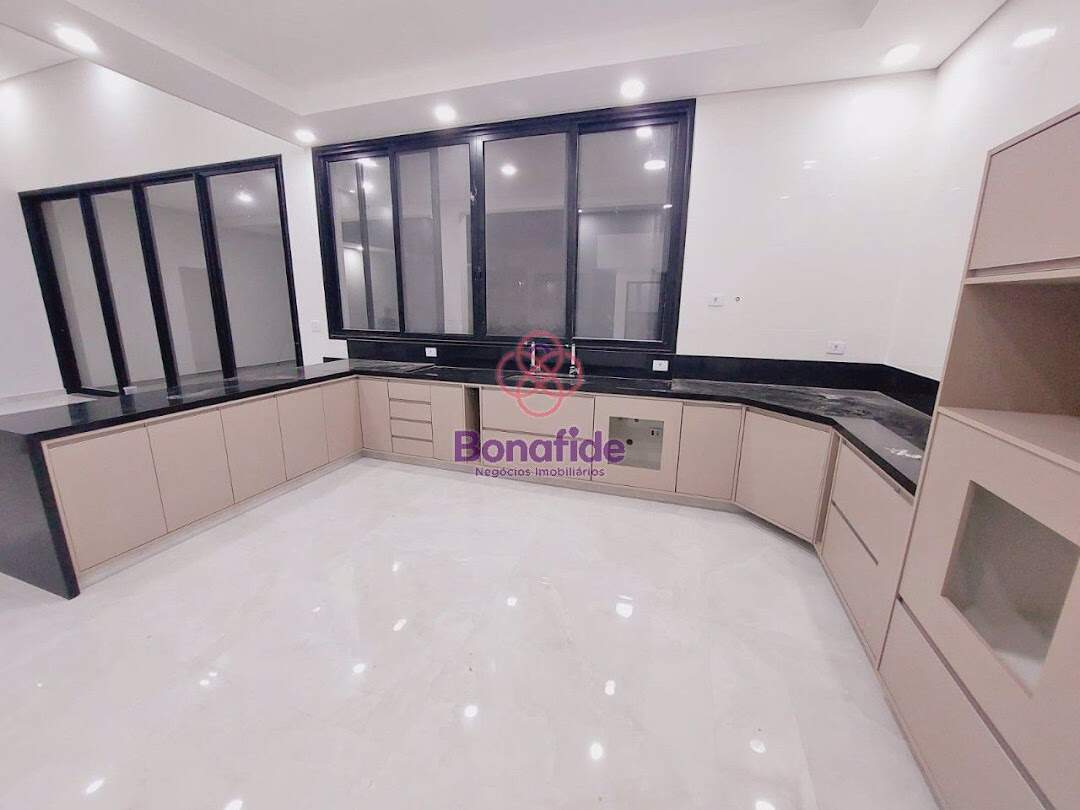 Casa à venda no Parque Village Castelo: 