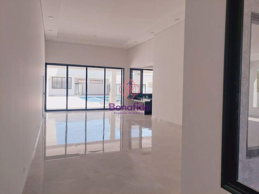 Casa à venda no Parque Village Castelo: 