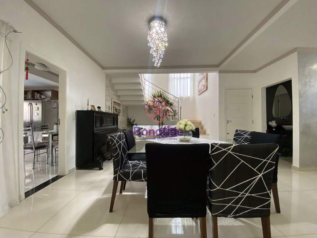 Casa à venda no Rainha: 