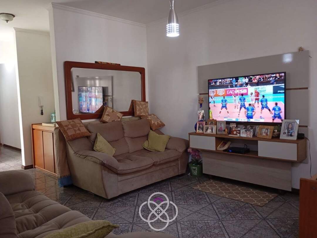 Casa à venda no Jardim Quintas das Videiras: 