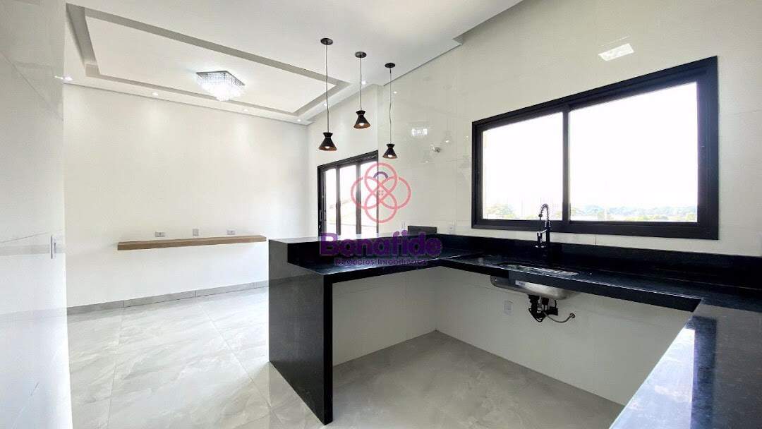 Casa à venda no Medeiros: 