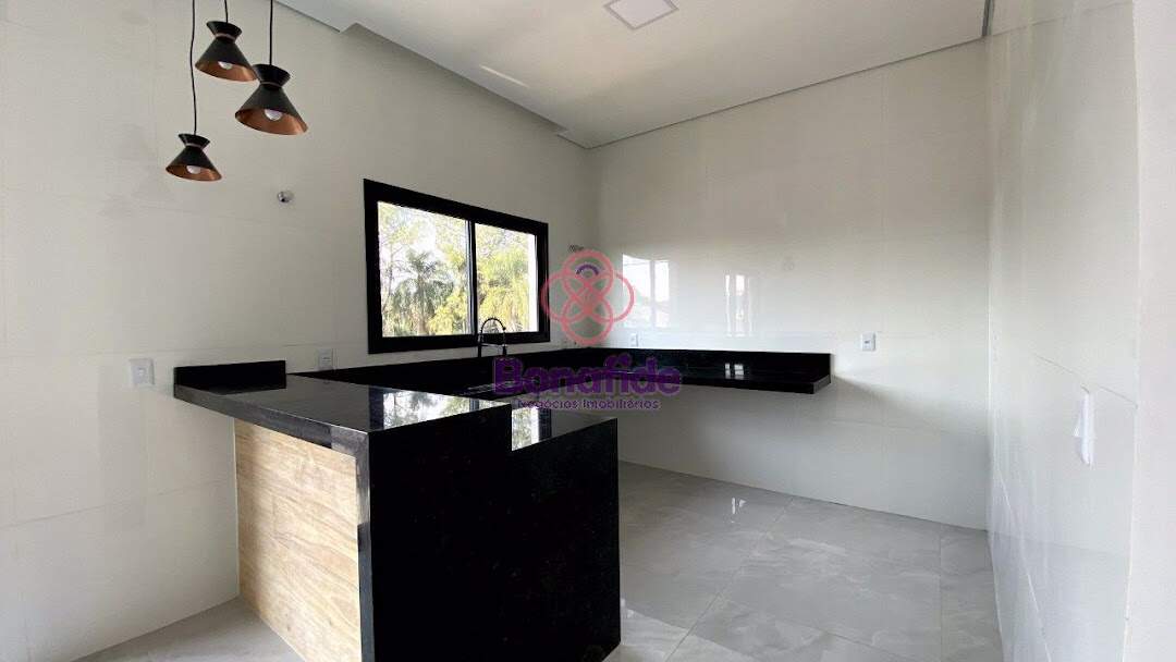 Casa à venda no Medeiros: 