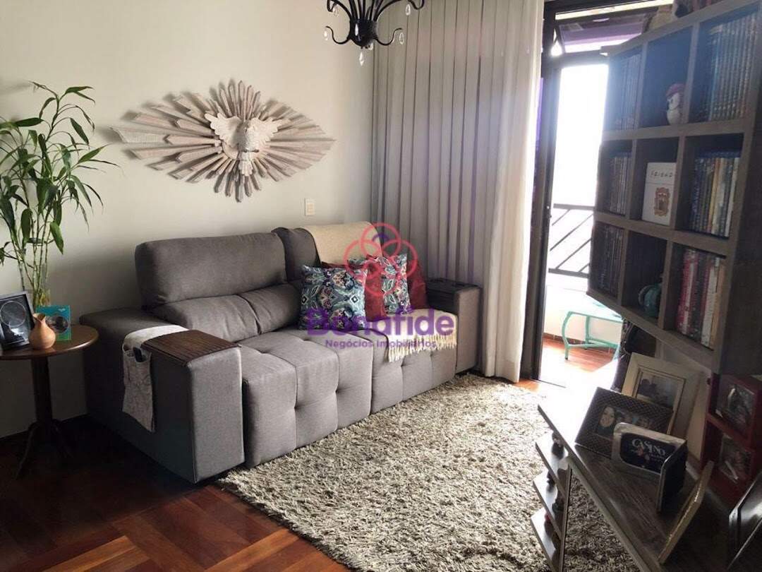 Apartamento à venda no Parque União: 