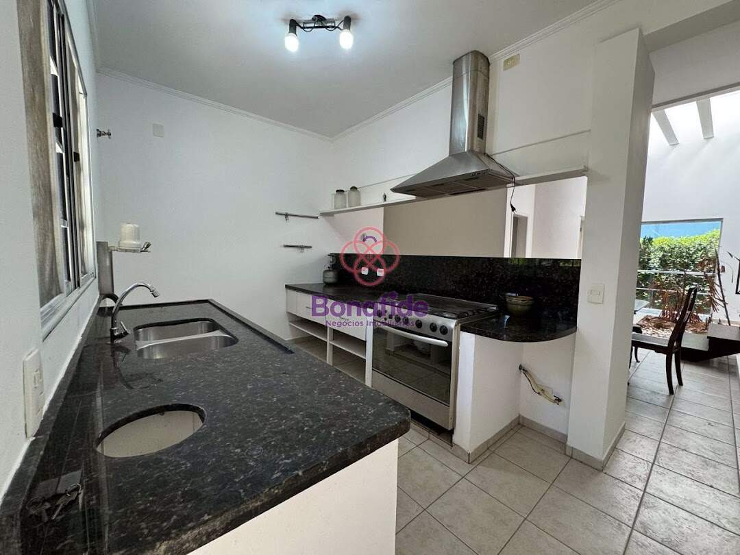 Casa à venda no Alpes dos Araçás (Jordanésia): 