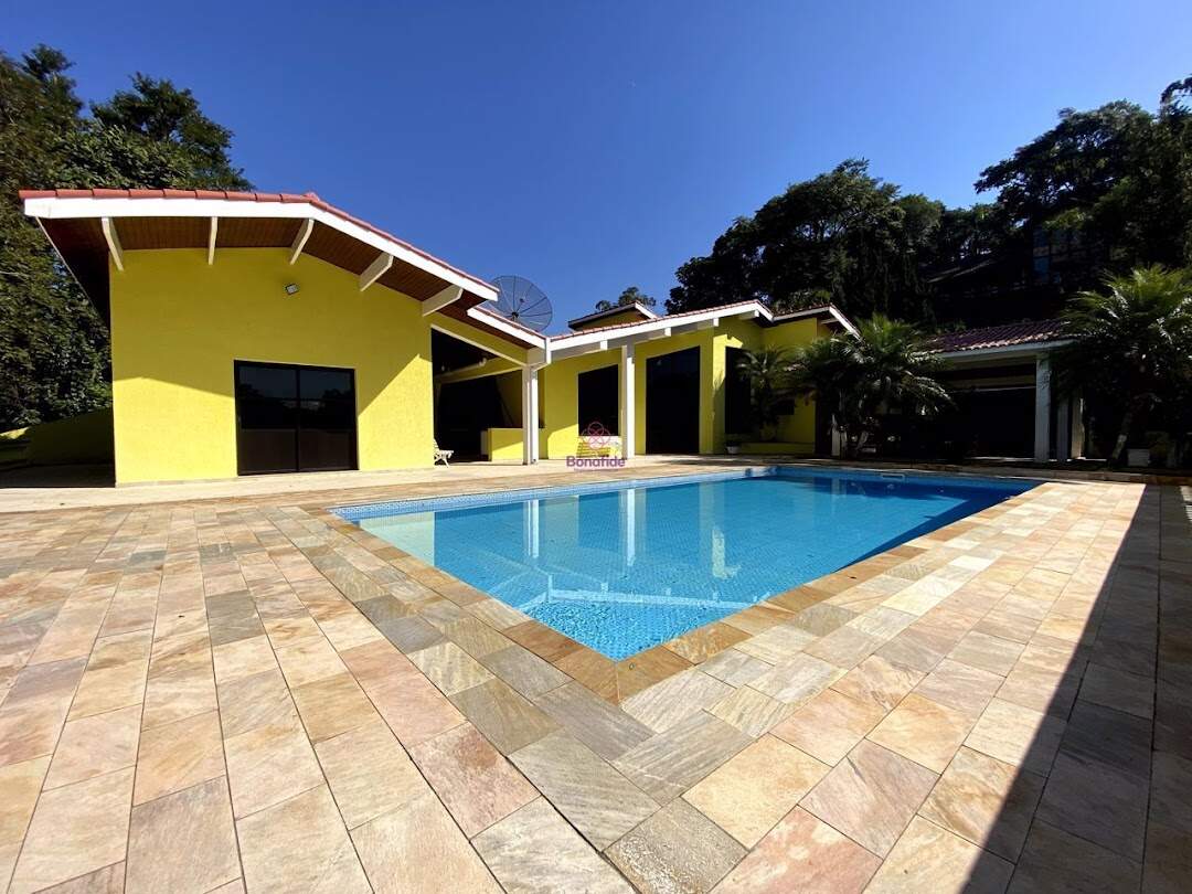 Casa à venda no Alpes dos Araçás (Jordanésia): 