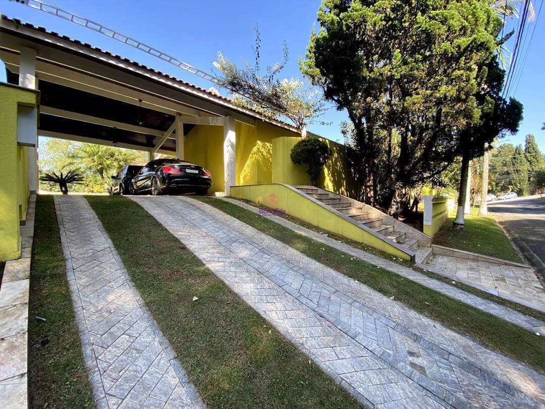 Casa à venda no Alpes dos Araçás (Jordanésia): 