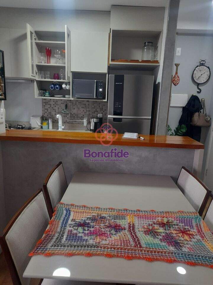 Apartamento à venda no Jardim das Samambaias: 