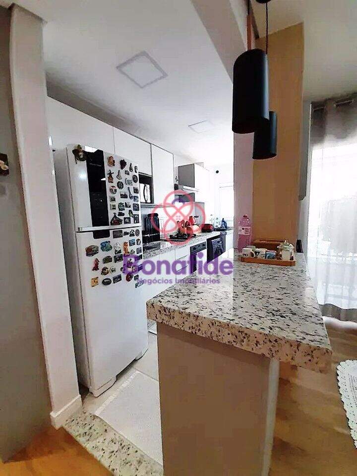 Apartamento à venda no Medeiros: 