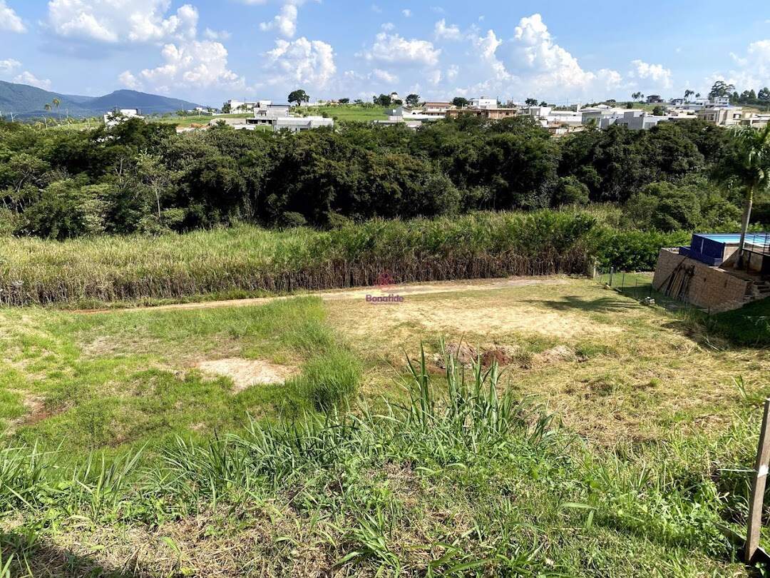 Terreno à venda no Medeiros: 