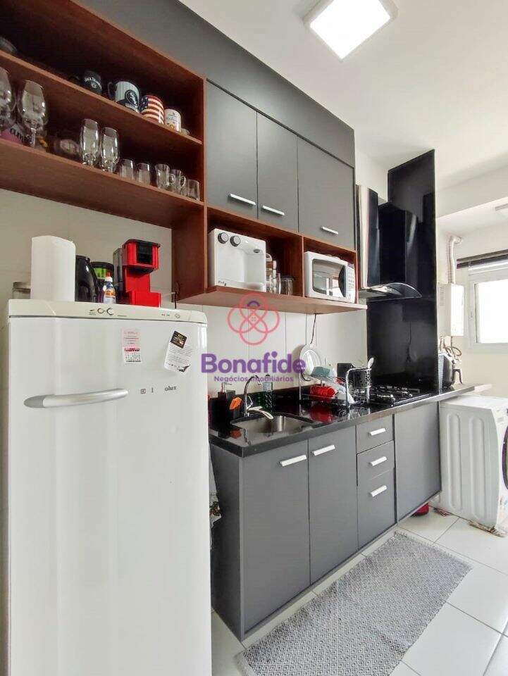 Apartamento à venda no Medeiros: 