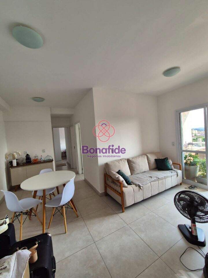 Apartamento à venda no Medeiros: 