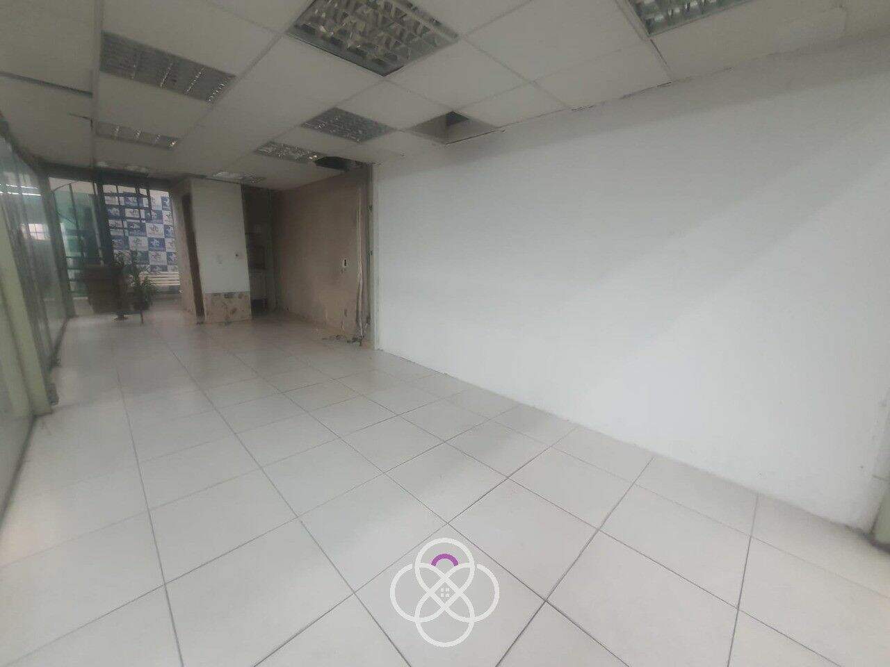 Loja à venda no Jardim São Bento: 