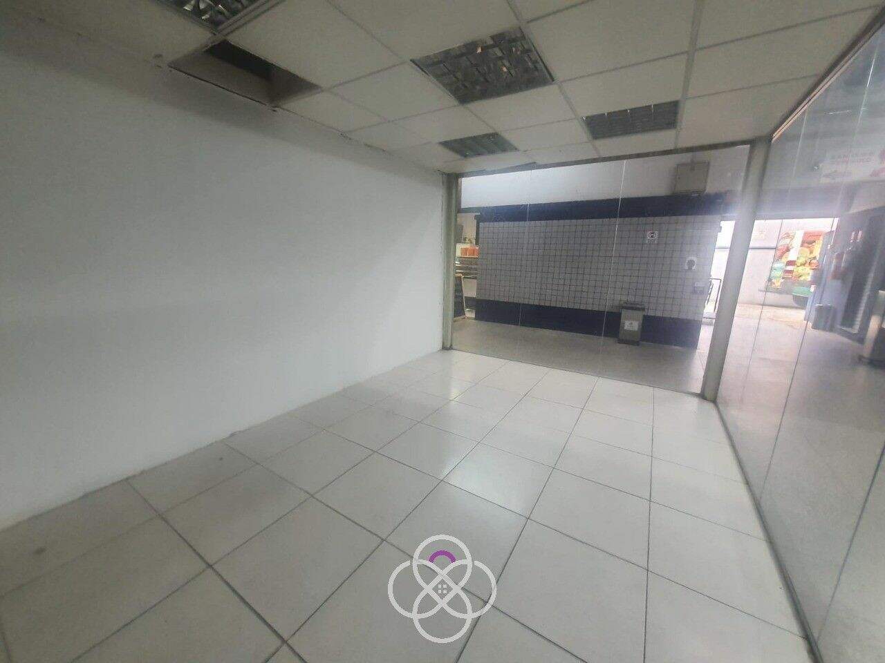 Loja à venda no Jardim São Bento: 