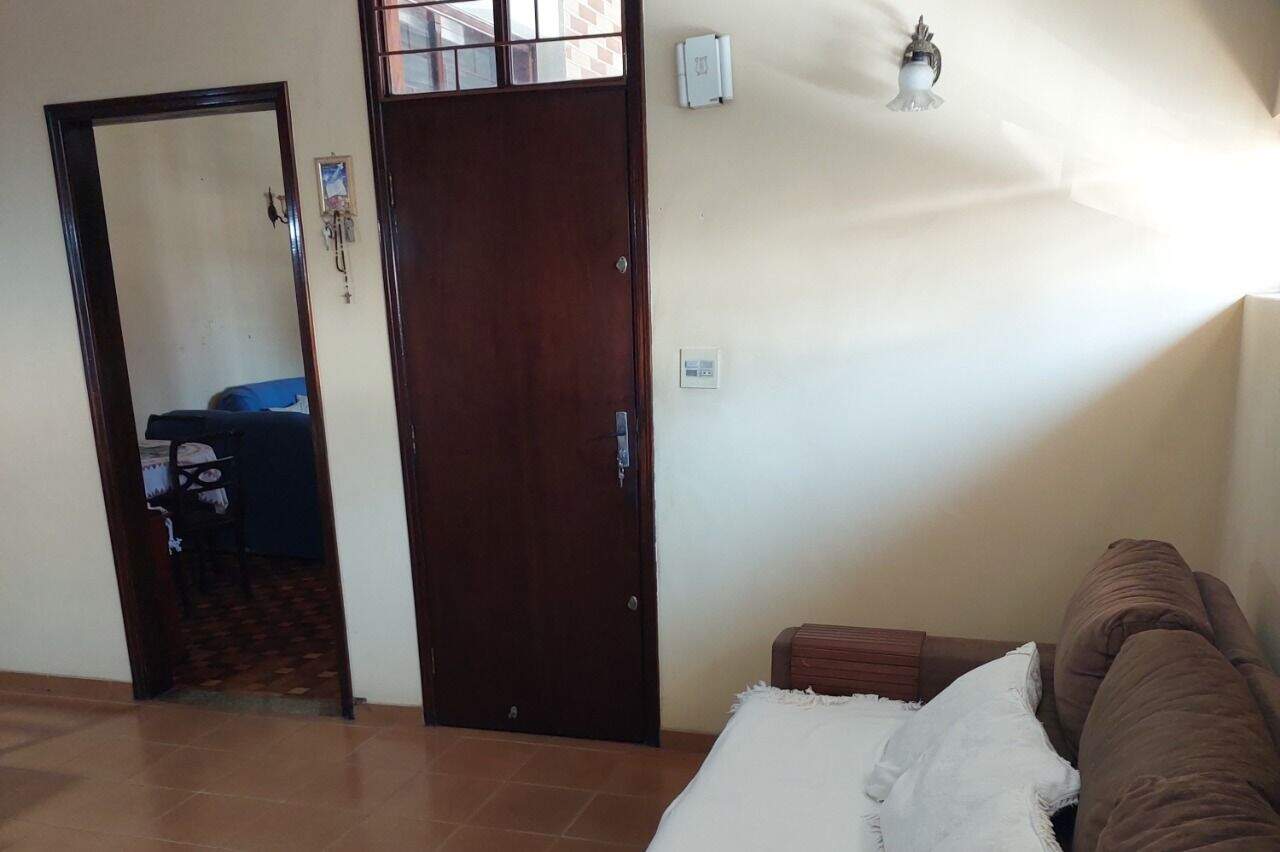 Casa à venda no Anhangabaú: 