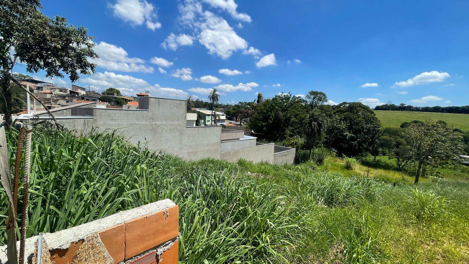 Terreno à venda no Ivoturucaia: 