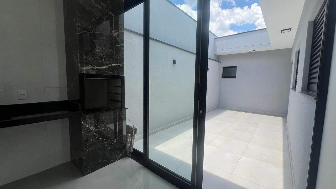 Casa à venda no Jardim Marambaia: 