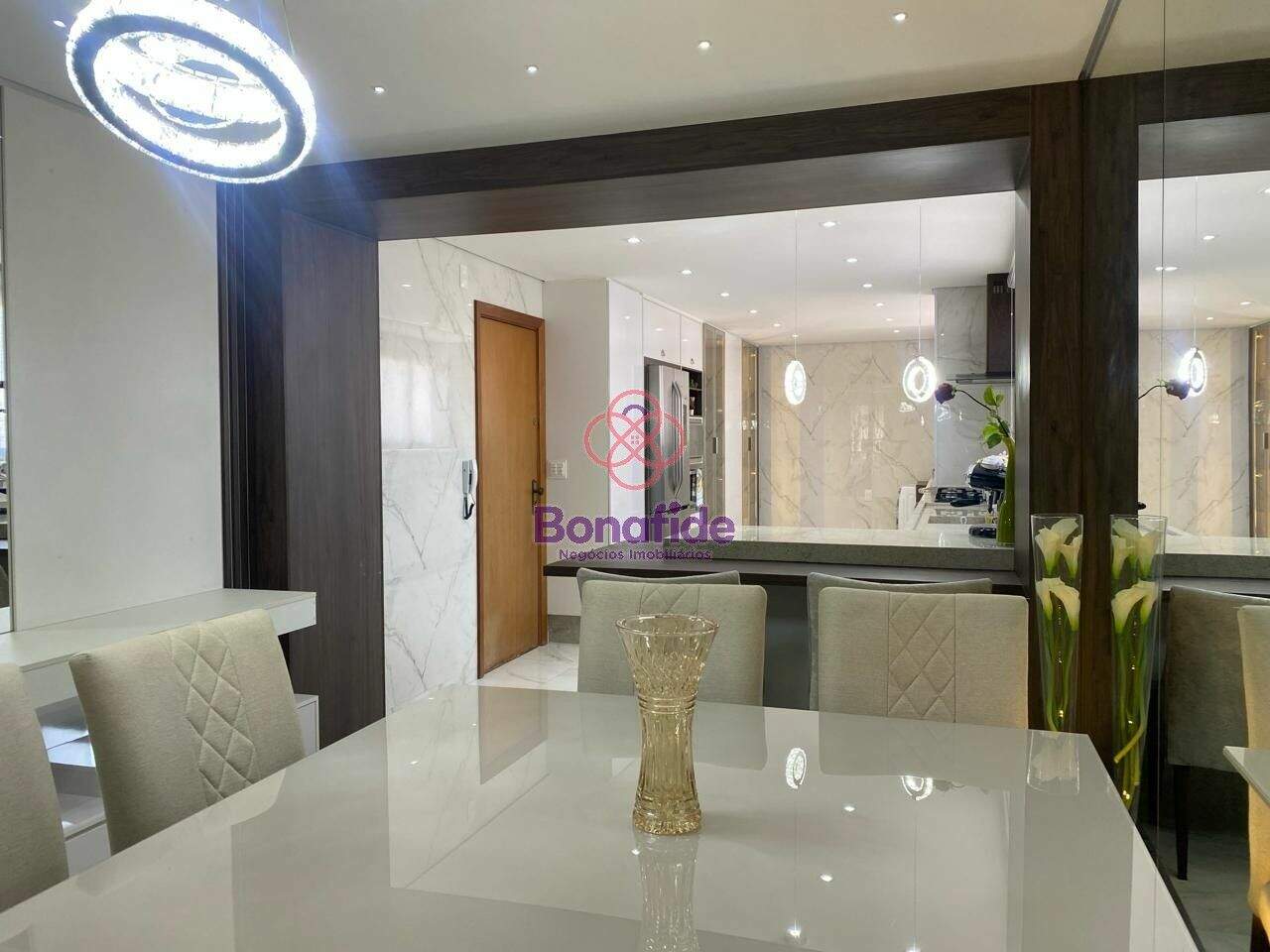 Apartamento à venda no Vila Vianelo: 