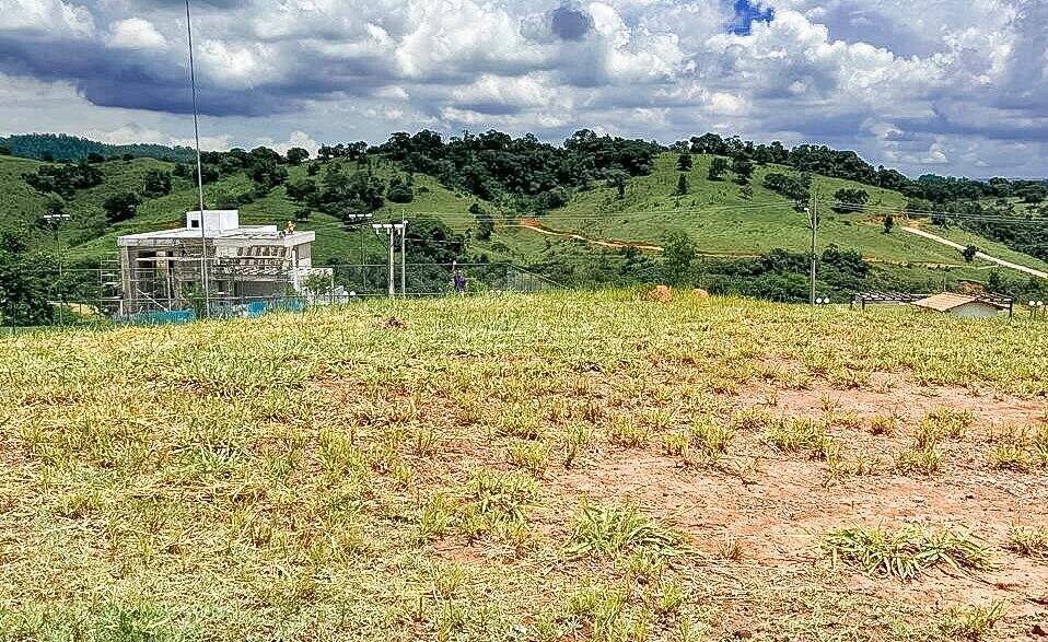 Terreno à venda no Moinho: 