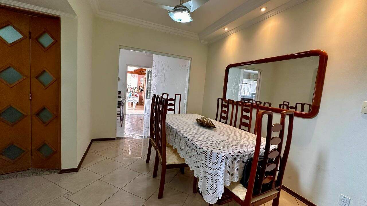 Sobrado à venda no Jardim Paulista II: 