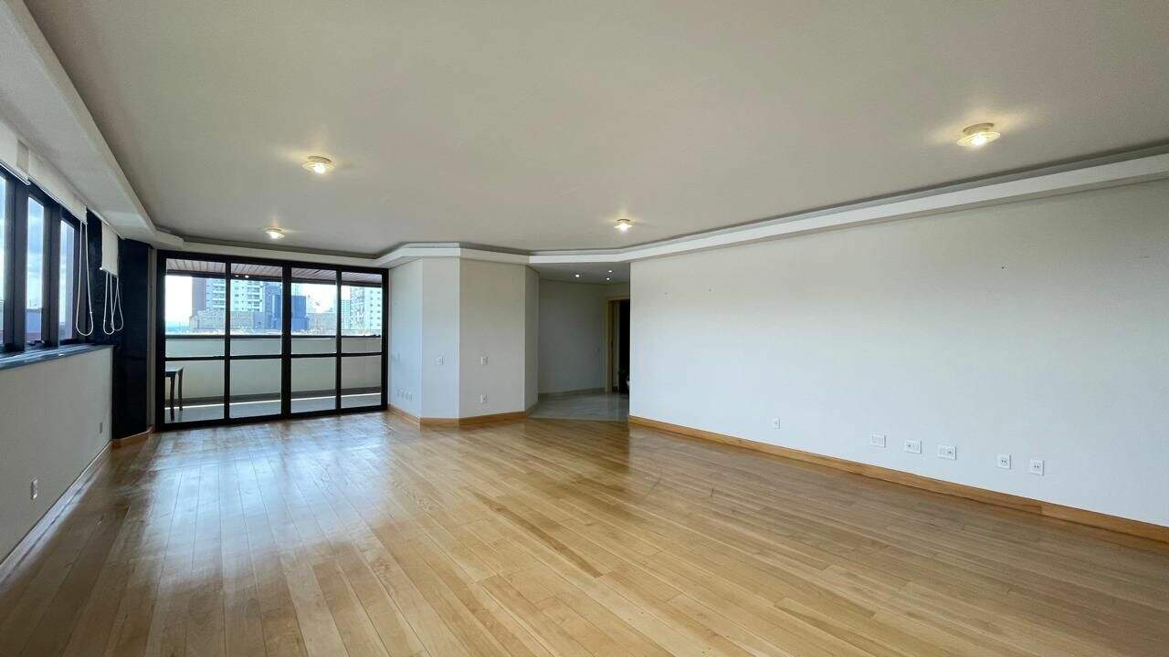 Apartamento à venda no Anhangabaú: 