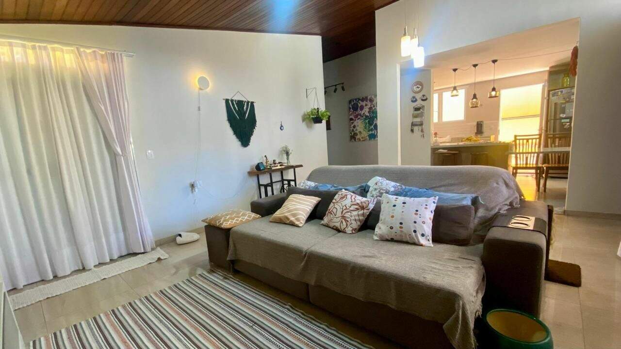 Casa à venda no Vila Vianelo: 