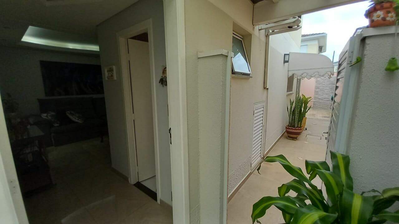 Casa à venda no Jardim Shangai: 