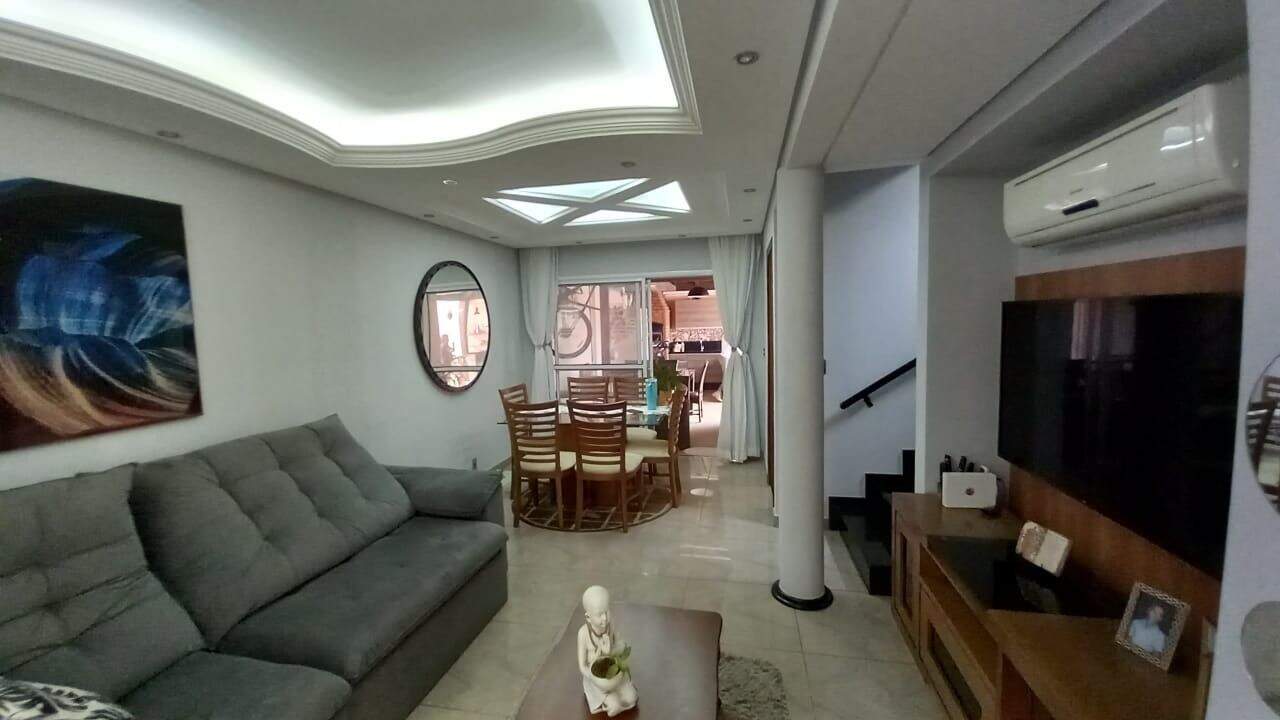 Casa à venda no Jardim Shangai: 