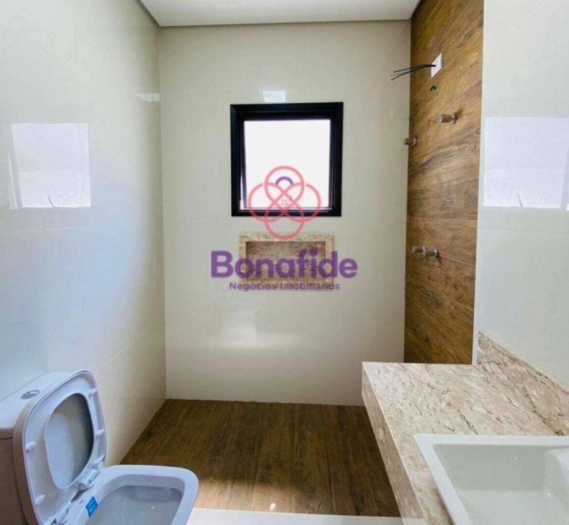 Casa à venda no Jacaré: 