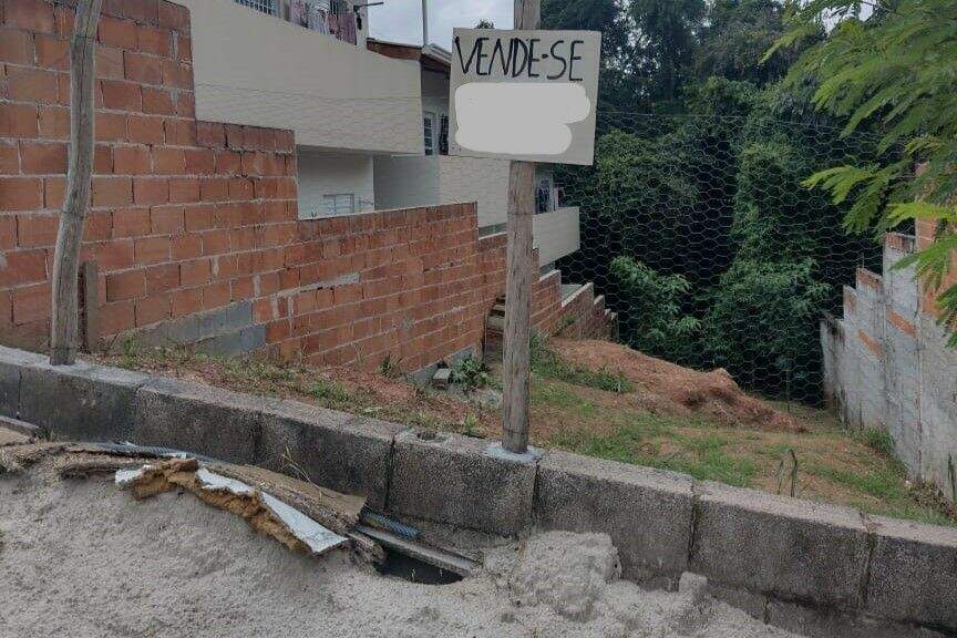 Terreno à venda no Jardim Santa Gertrudes: 