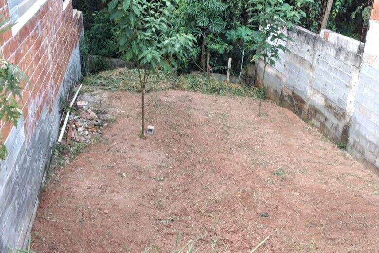 Terreno à venda no Jardim Santa Gertrudes: 