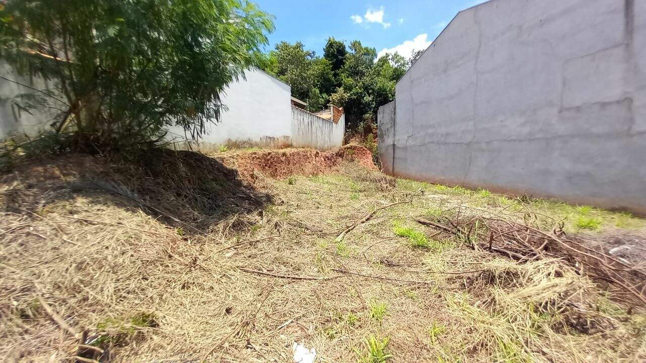 Terreno à venda no Parque Residencial São Miguel: 