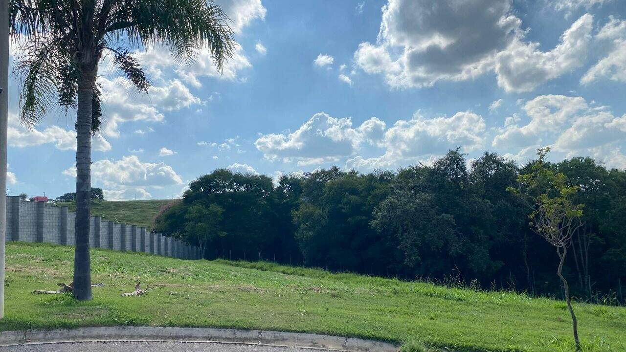 Terreno à venda no Medeiros: 