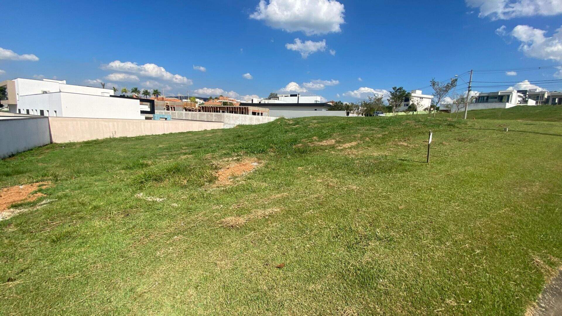 Terreno à venda no Medeiros: 