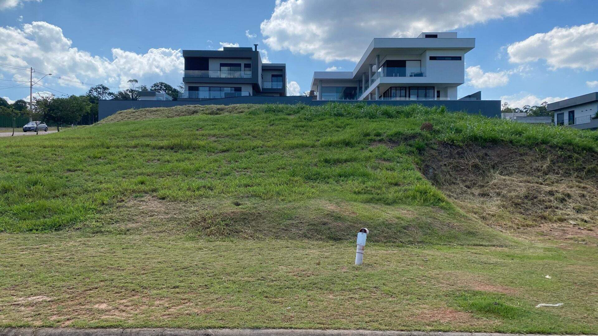 Terreno à venda no Medeiros: 