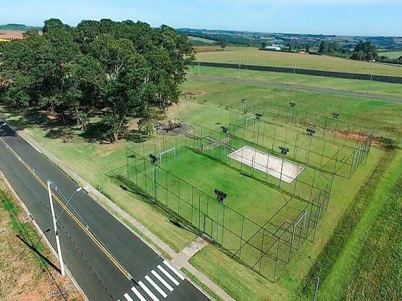 Terreno à venda no Jardim Primavera: 