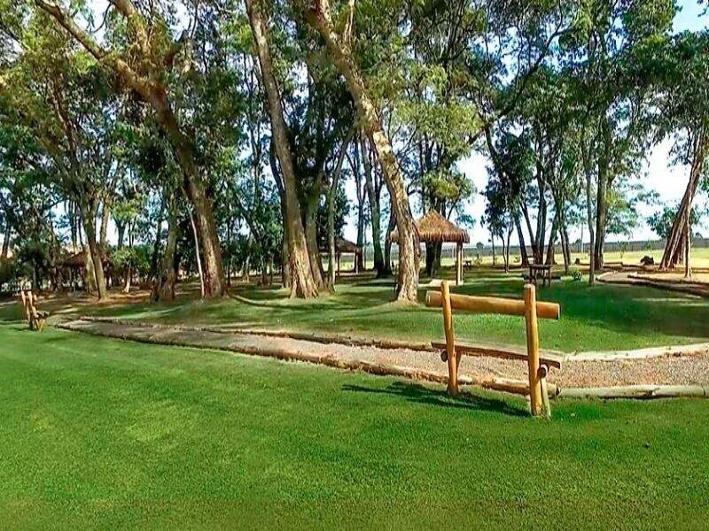 Terreno à venda no Jardim Primavera: 