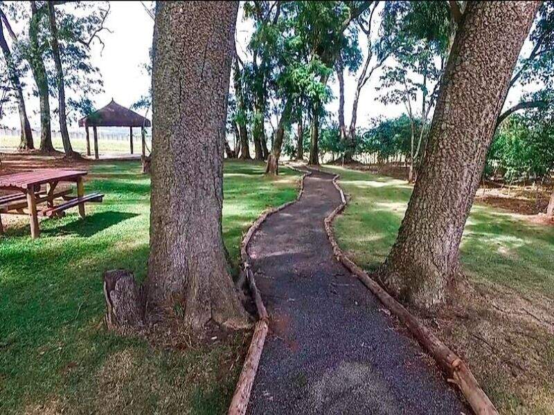 Terreno à venda no Jardim Primavera: 