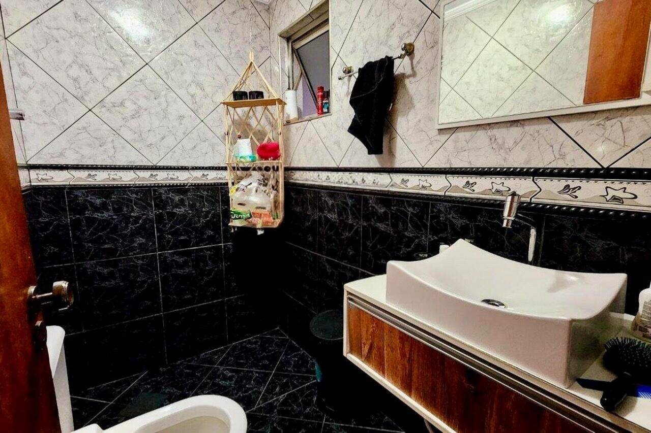 Casa à venda no Vila Santa Terezinha: 